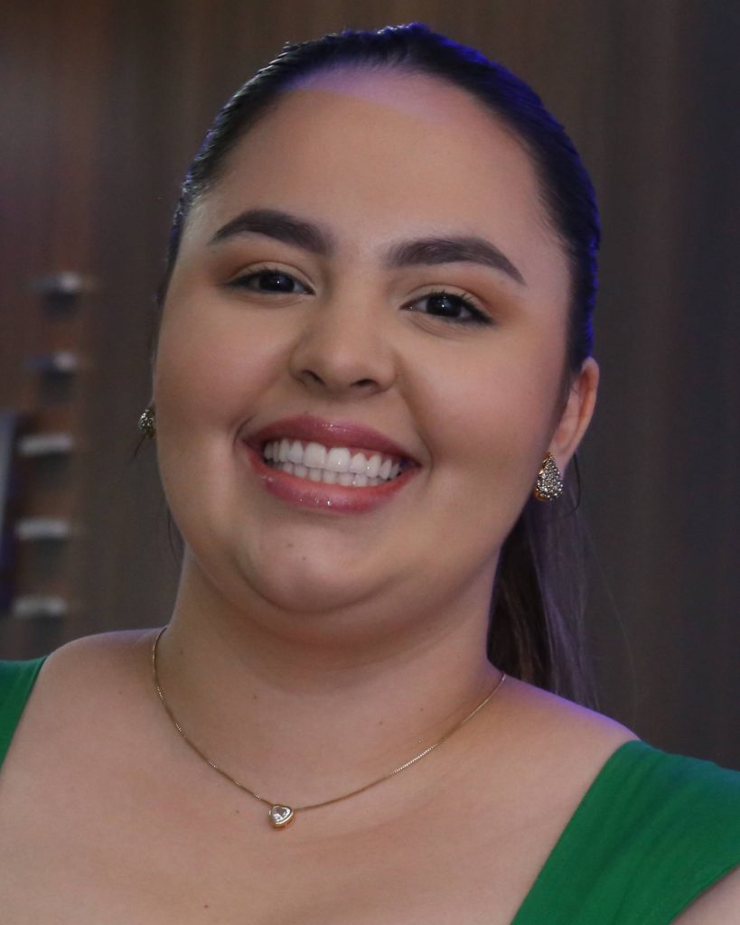 Isabella Araújo de Andrade Gomes